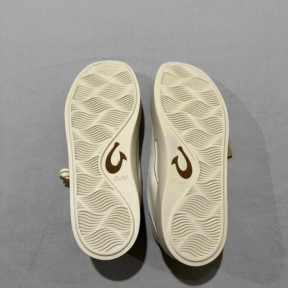 NWT Olukai Mens Off White Canvas All Day Comfort Tradewind Casual Shoes Size 11M